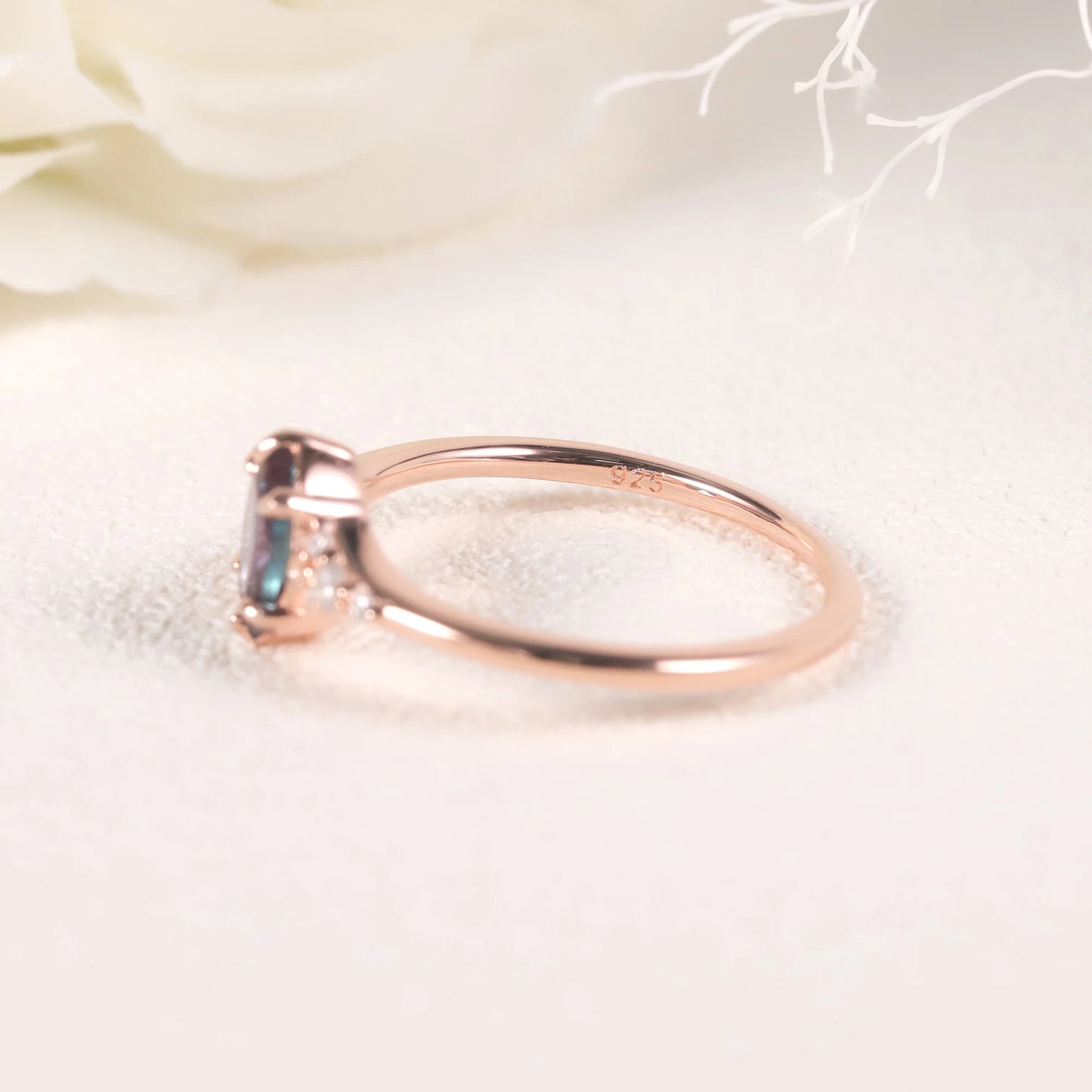 GEM'S BALLET 925 Sterling Silver Oval Alexandrite Engagement Ring Vintage Rose Gold Bridal Ring art Unique Gift Women Jewelry